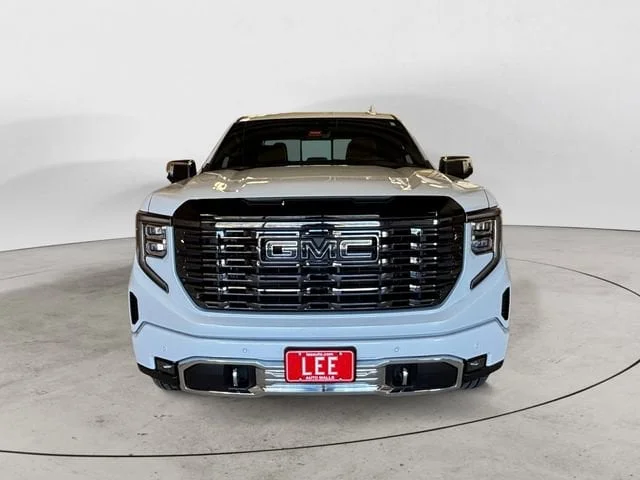 New 2026 Glacier White Tricoat GMC Denali Ultimate image 9
