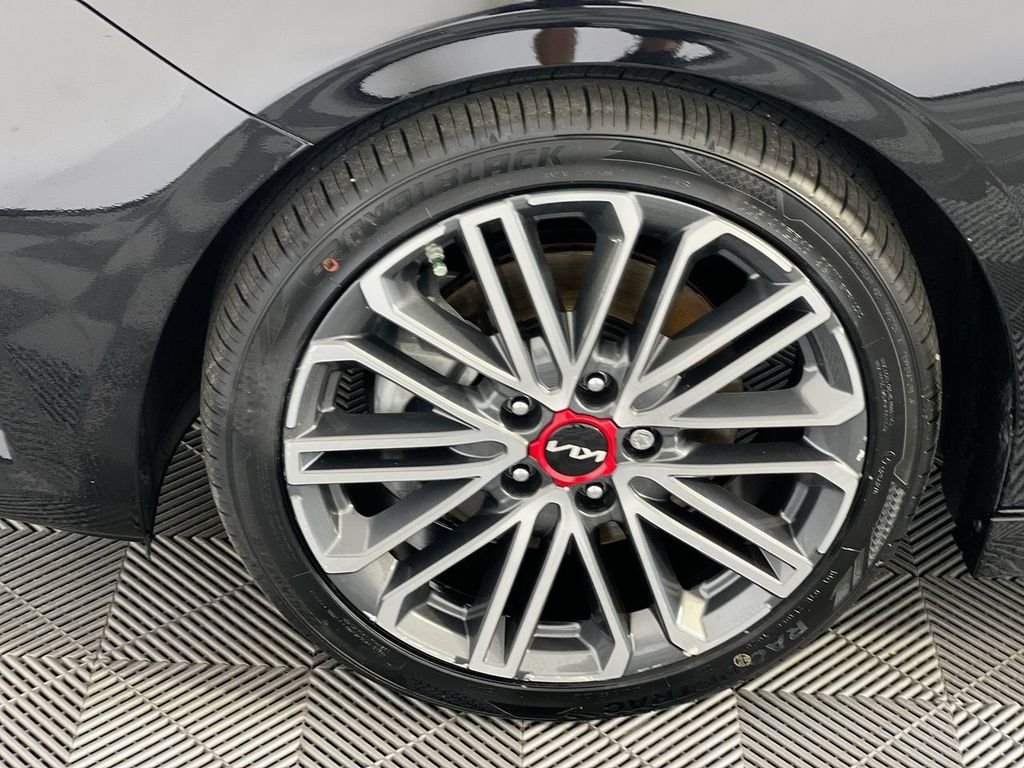 Used 2022 Black Kia GT image 7