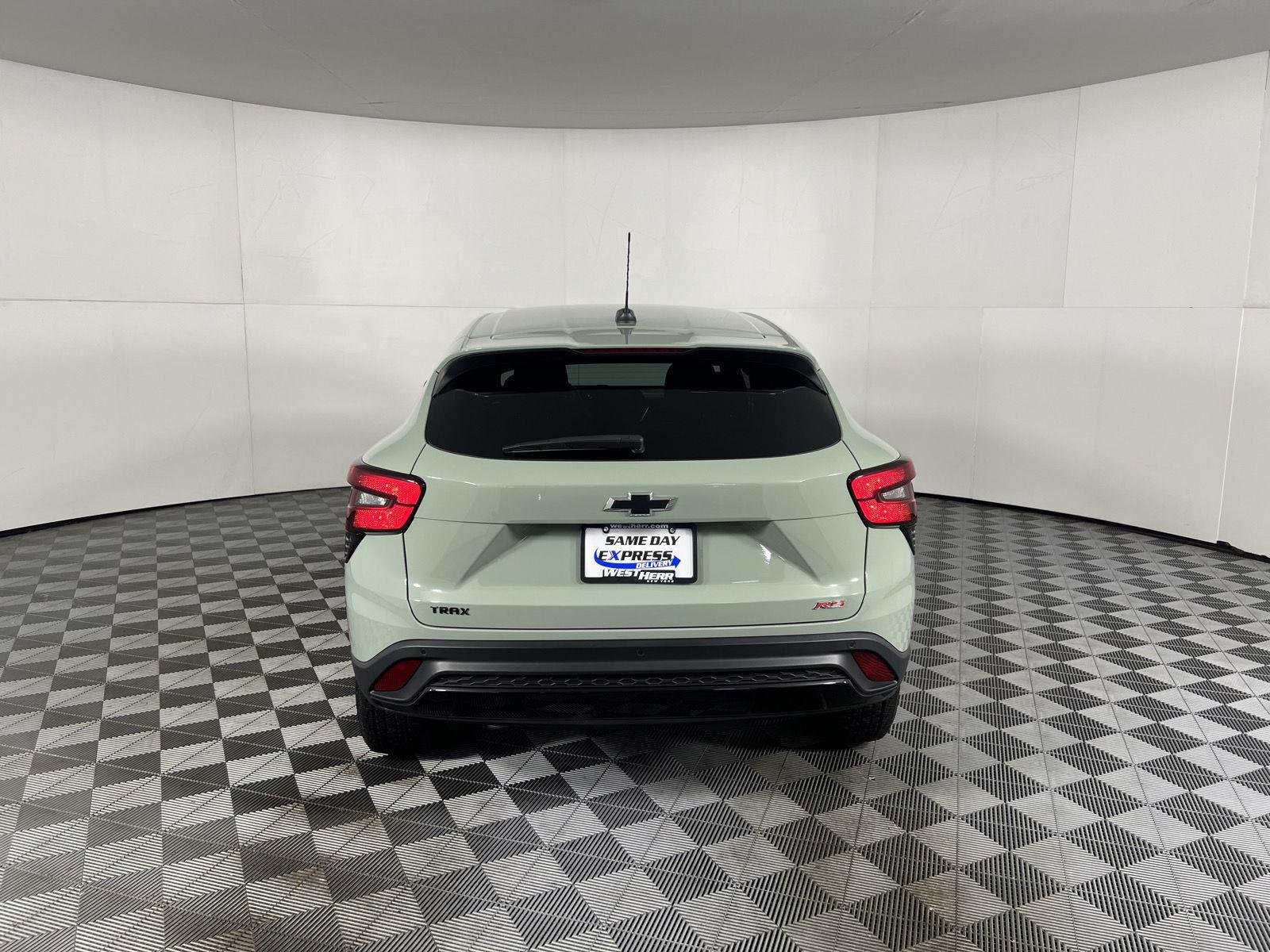 Used 2024 Cacti Green Chevrolet 1RS image 17