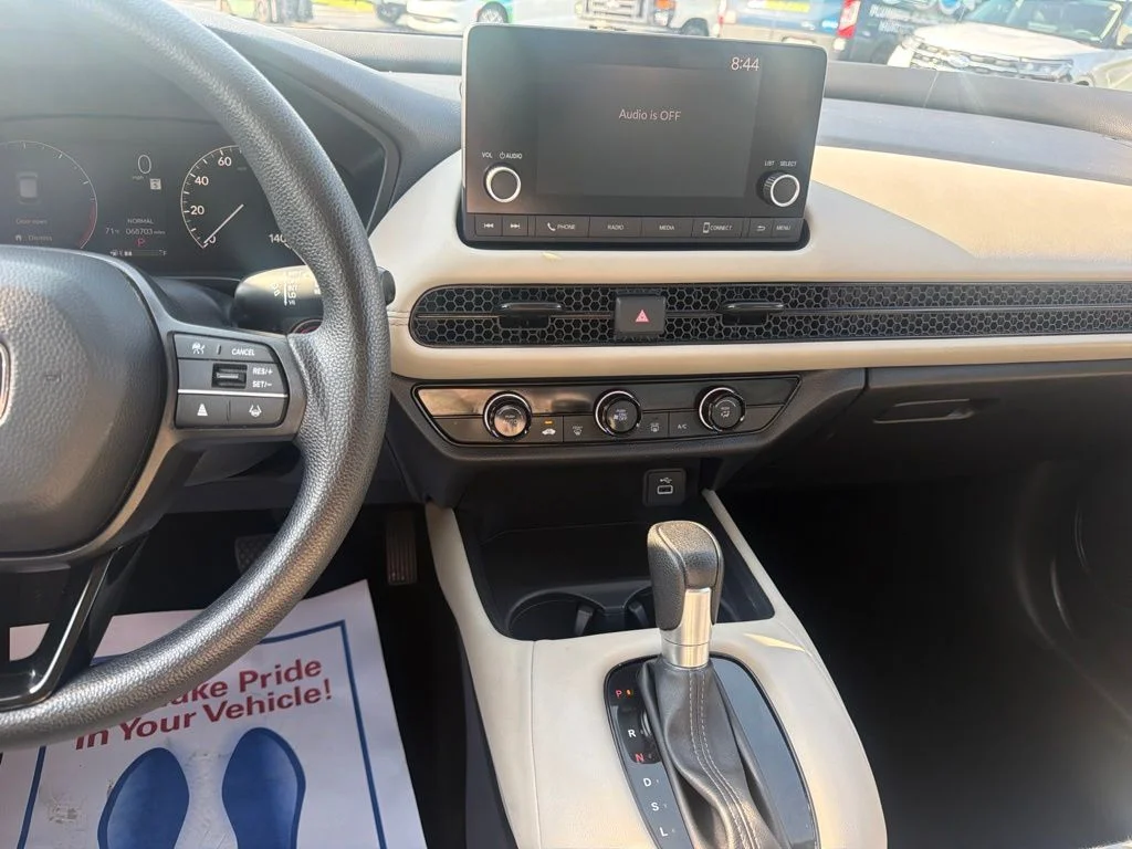 Certified Used 2024 White Honda LX image 19