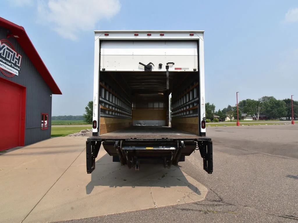 2019 Ford F-750 - Photo 20