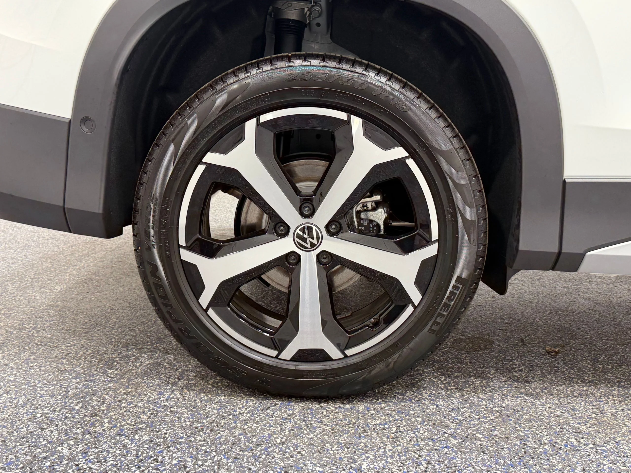 New 2026 White Volkswagen SE image 13