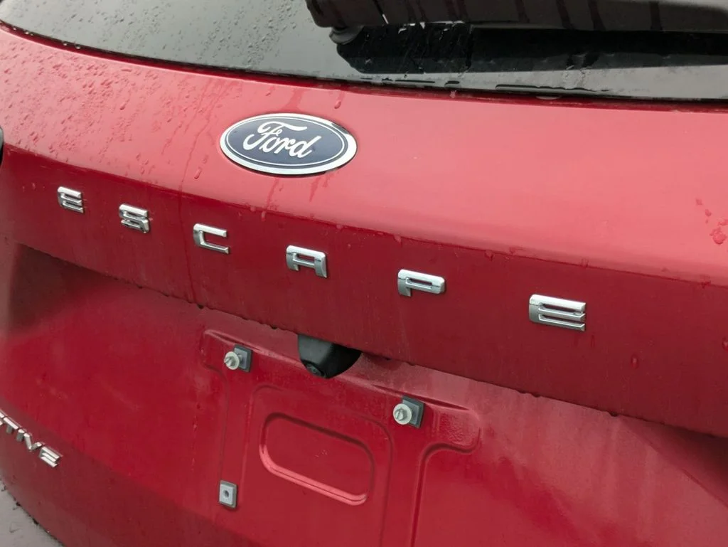 New 2026 Rapid Red Metallic Tinted Clearcoat Ford Active® image 17