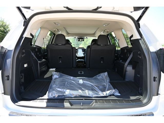 New 2026 White Subaru Onyx Edition Touring 7-Passenger image 51