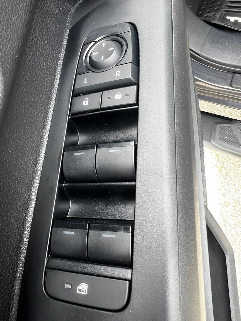 Used 2025 Gray Toyota SR5 image 12