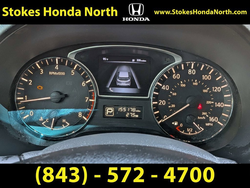 Used 2015 Silver Nissan SL image 8