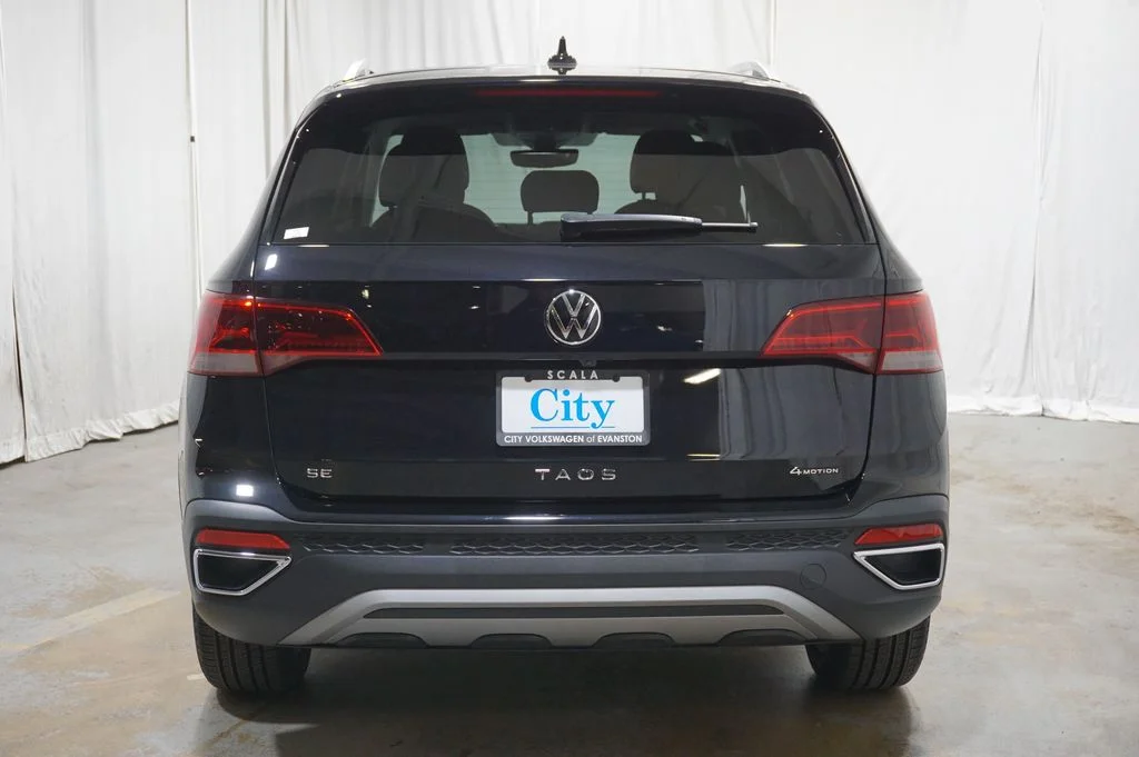 Certified Used 2023 Black Volkswagen 1.5T SE image 6