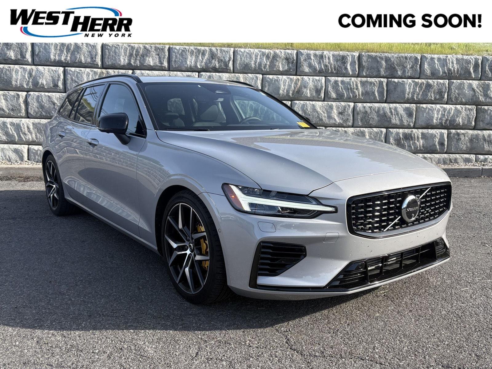 Used 2025 Silver Dawn Metallic Volvo Polestar Engineered image 1