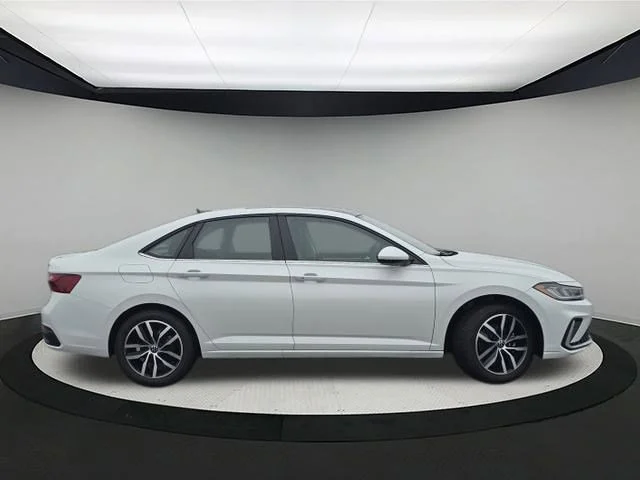 New 2026 Opal White Pearl Volkswagen SE image 8