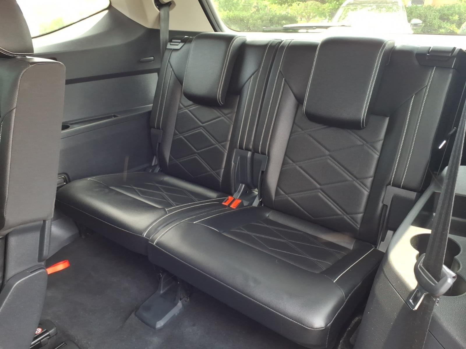 Used 2025 GRAY VOLKSWAGEN SE image 20
