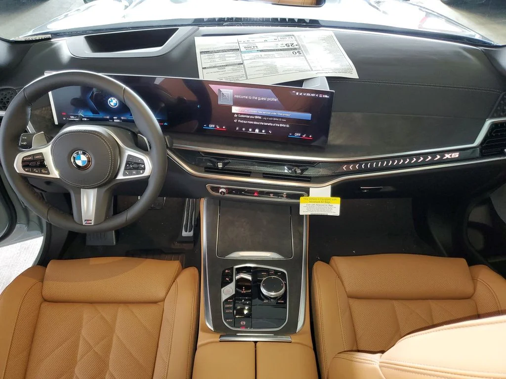 Used 2026 Gray BMW sDrive40i image 13