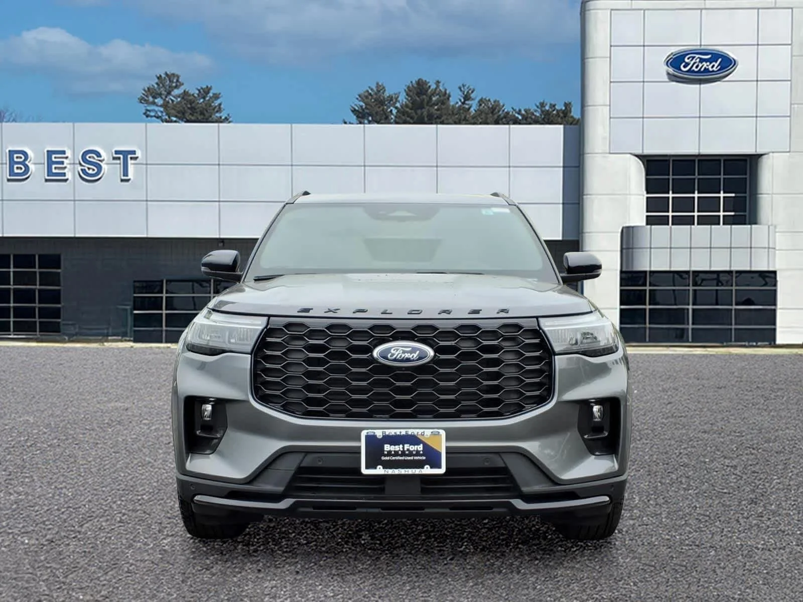 Used 2026 Carbonized Gray Metallic Ford ST-Line image 11