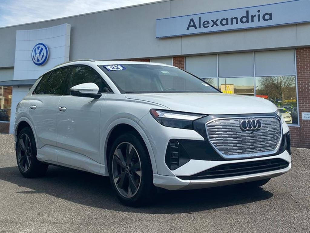 2022 Audi Q4 e-tron 50 Premium Plus quattro's photo