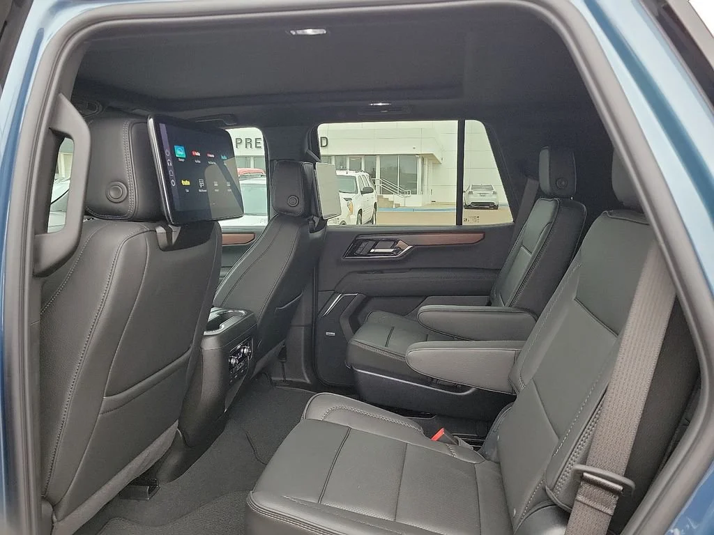 Used 2025 Downpour Metallic GMC Denali image 16