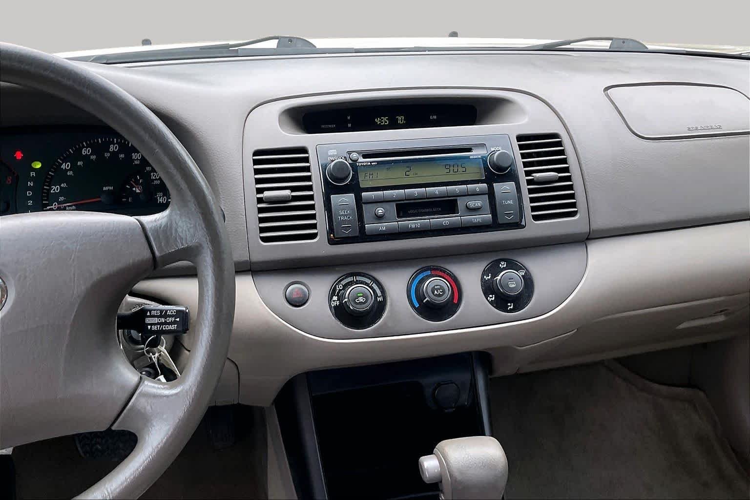 Used 2003 Desert Sand Mica Toyota LE image 6