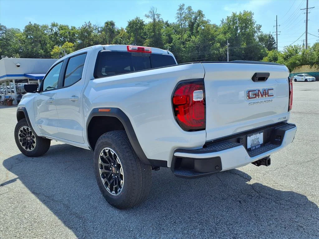 2026 GMC Canyon AT4 - Photo 21