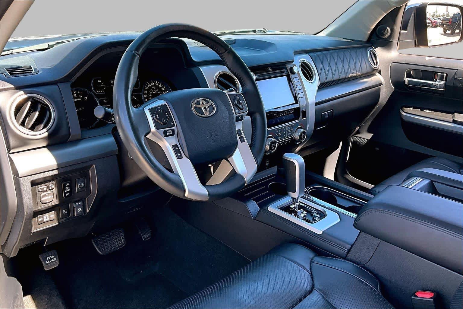Used 2019 Magnetic Gray Metallic Toyota Platinum image 18