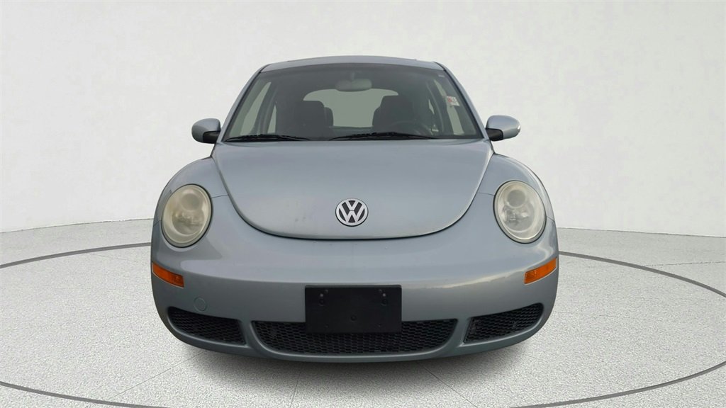 Used 2009 Volkswagen New Beetle Base with VIN 3VWRW31C59M518015 for sale in Summerville, SC