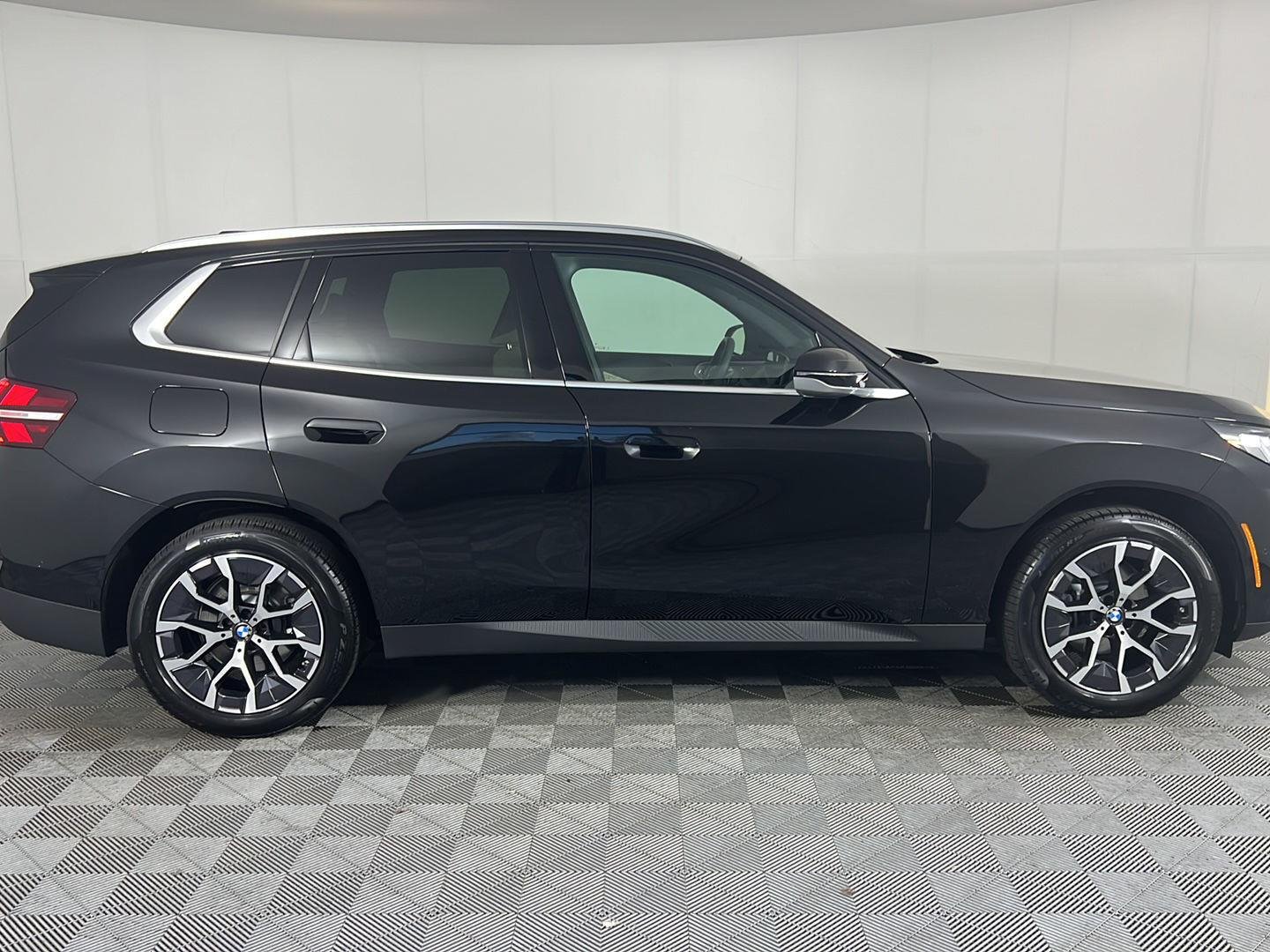 Used 2026 Black Sapphire Metallic BMW 30 xDrive image 2