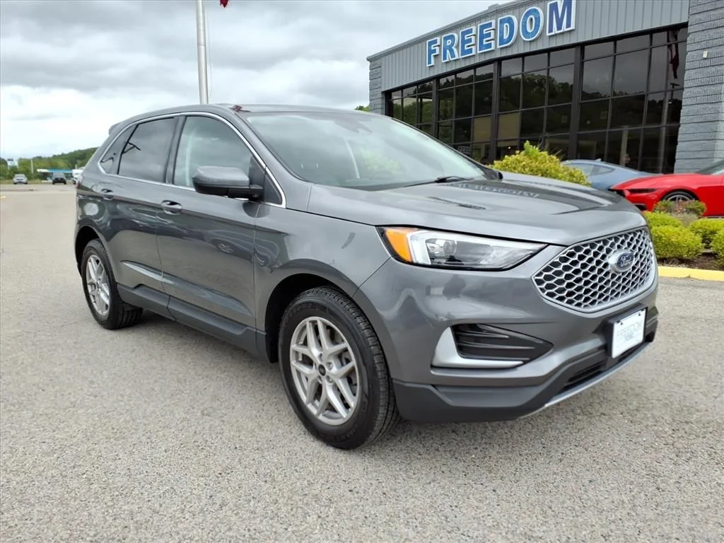 2024 Ford Edge SEL - Photo 9