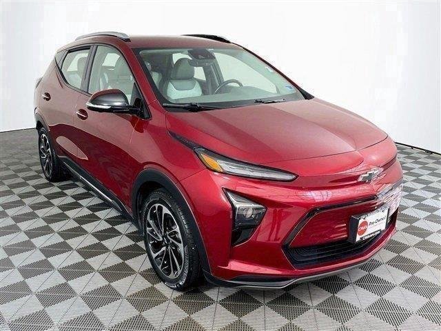 Used 2022 Cherry Red Tintcoat Chevrolet Premier image 1