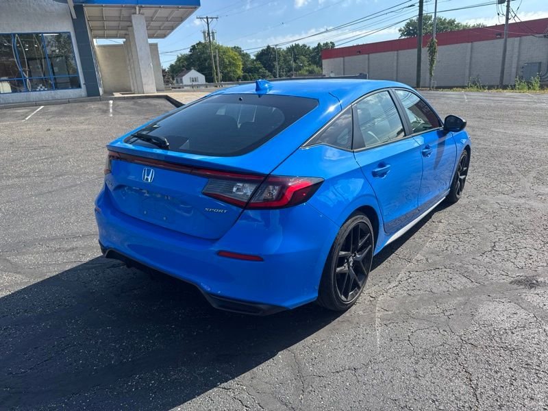 Used 2024  Honda Sport image 7