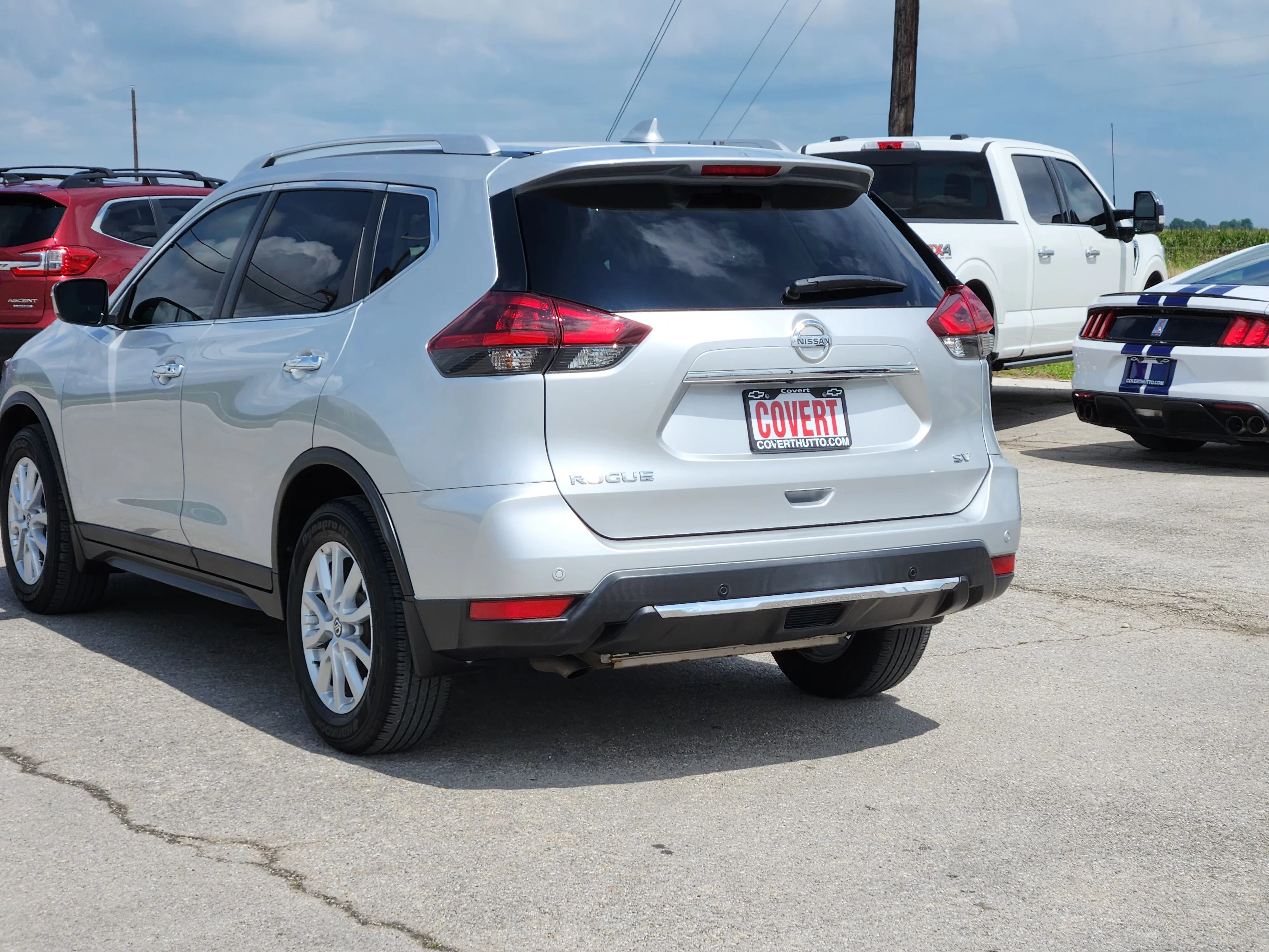 Used 2019 Brilliant Silver Metallic Nissan SV image 8