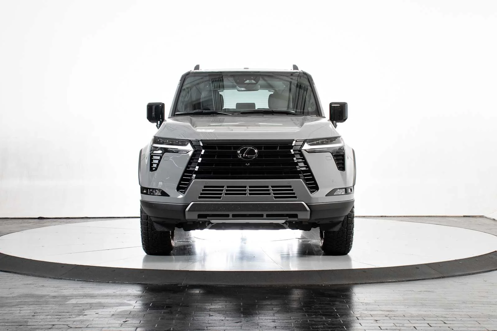 Certified Used 2026 INCOGNITO (1L8) / BLACK ( Lexus Overtrail+ image 10