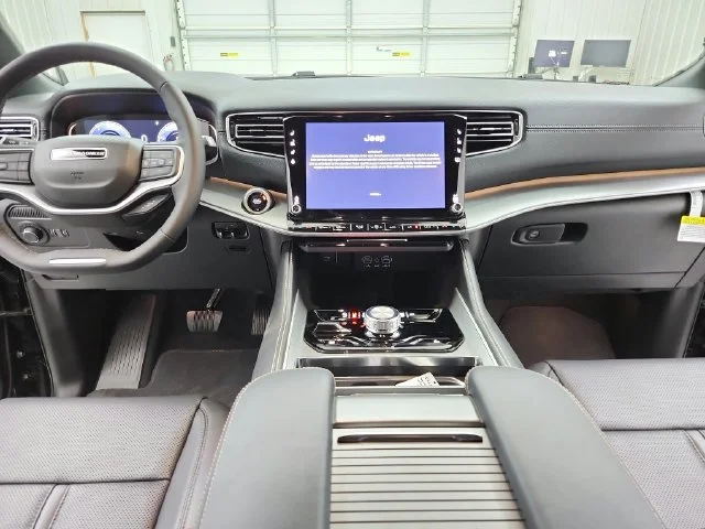 2026 Jeep Grand Wagoneer Limited Altitude - Photo 26