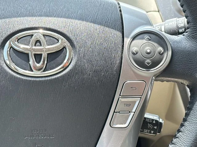Used 2017 Beige Toyota Five image 22
