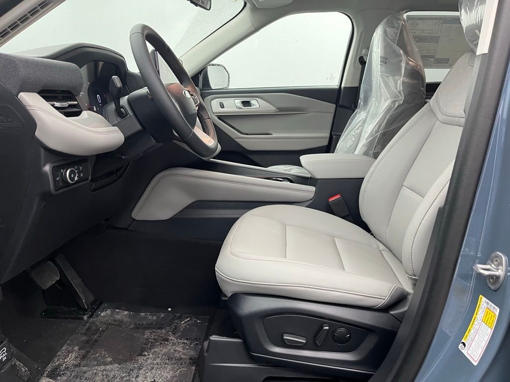 New 2026 Blue Ford Active image 19