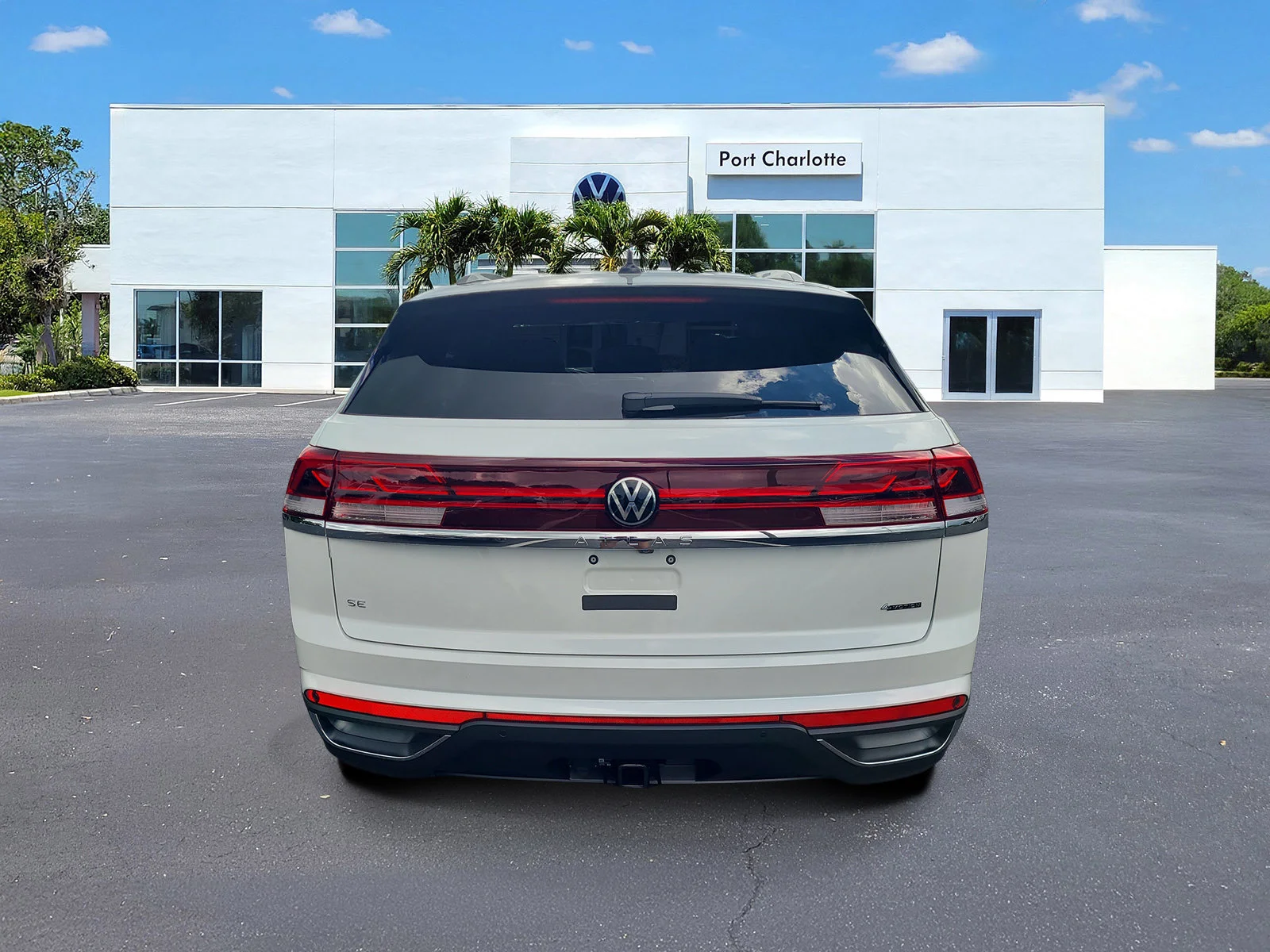 New 2026 White Volkswagen SE w/Technology image 29