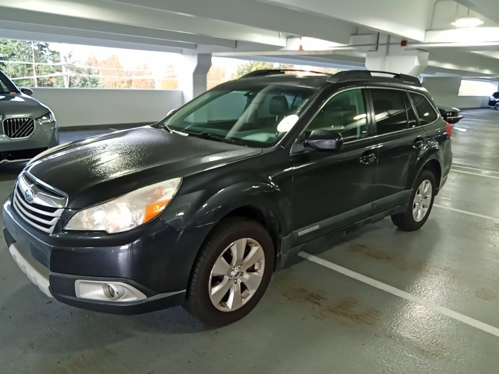 2012 Subaru Outback 3.6R photo 2