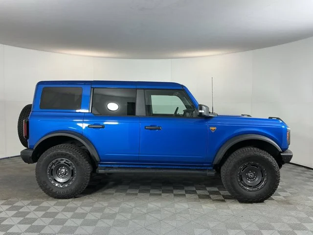 Used 2025 Blue Metallic Ford Badlands image 4