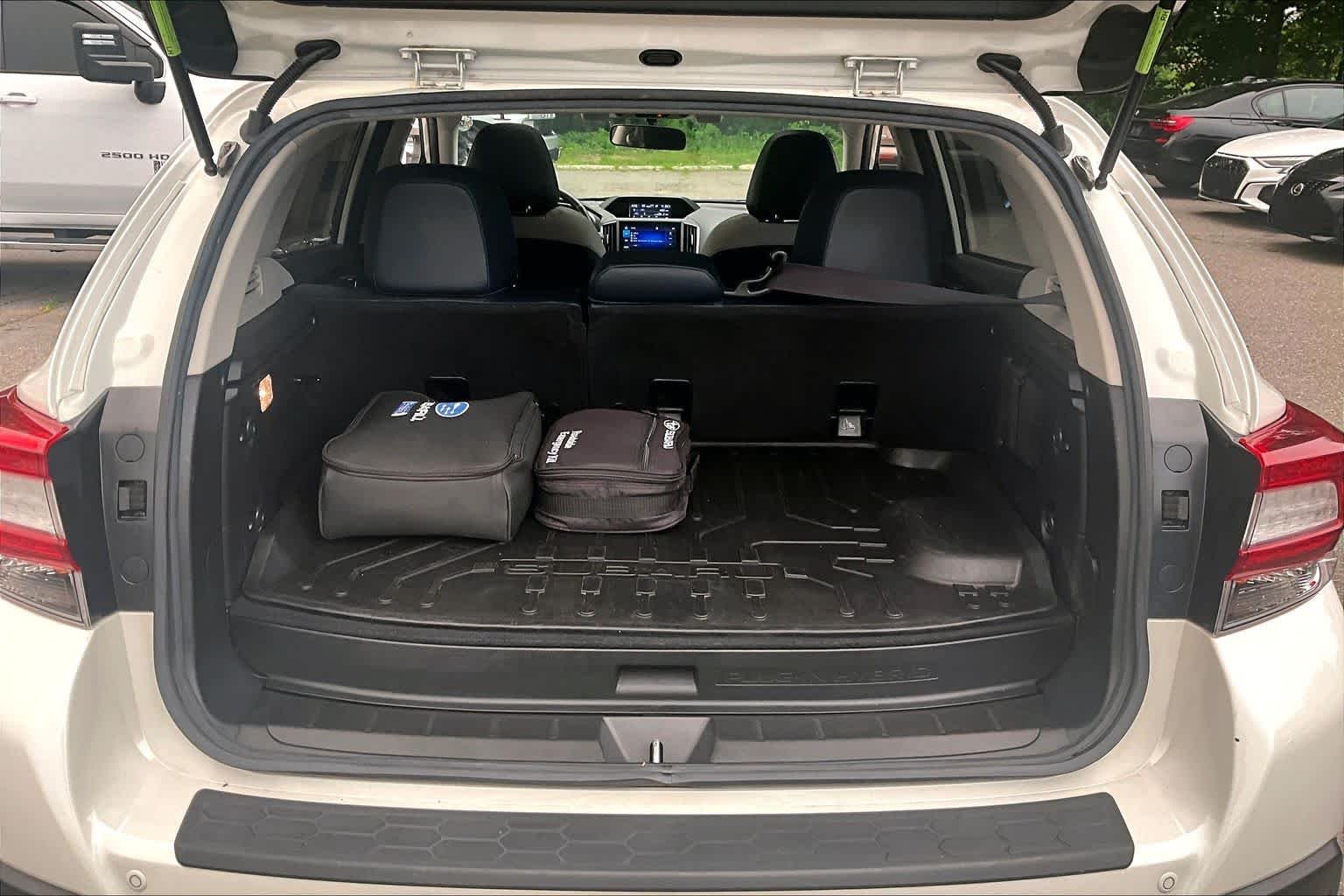 Used 2019 Crystal White Pearl Subaru  image 31