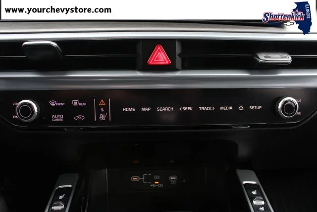 New 2026 White Kia X-Line SX Prestige image 42