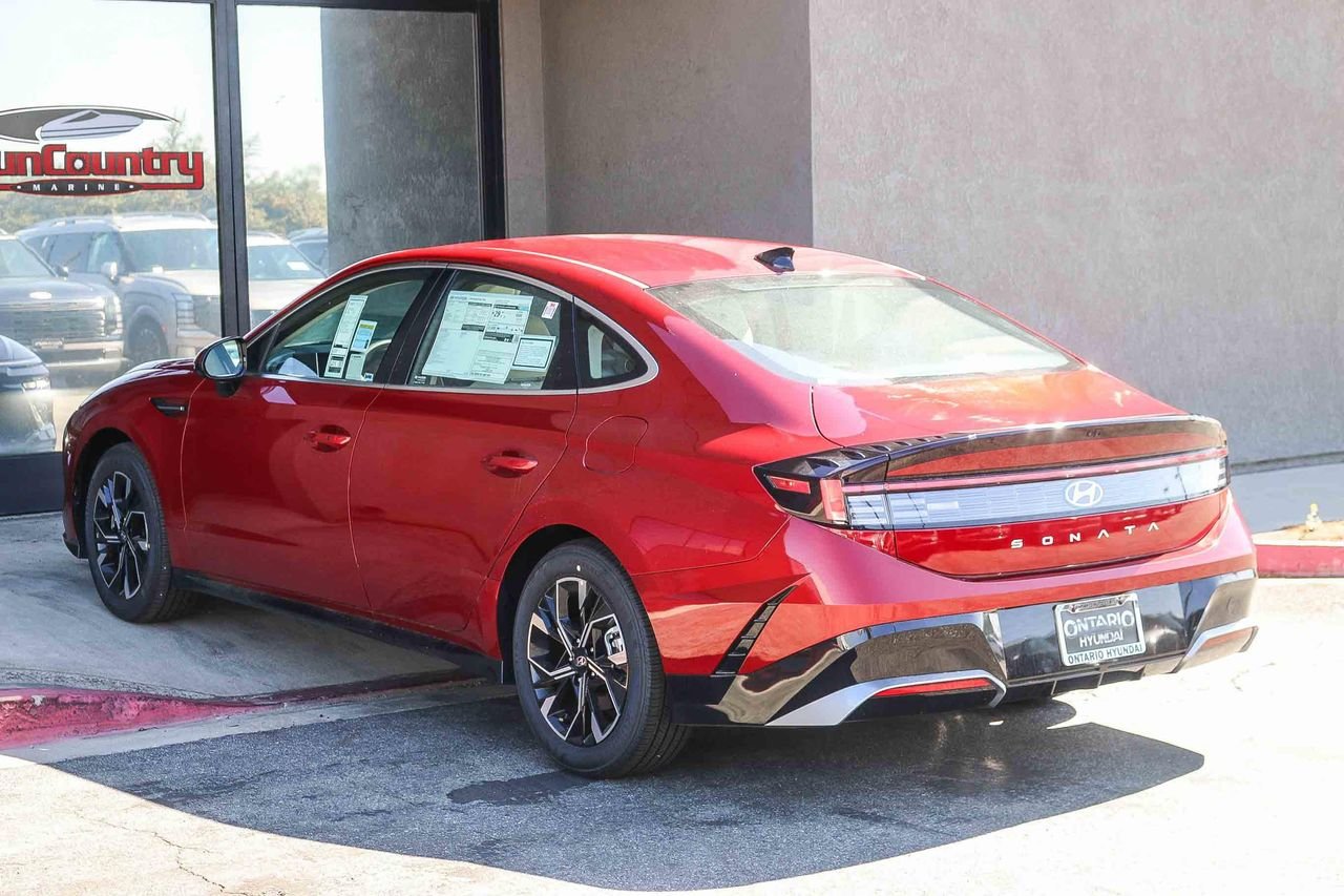 New 2025 Red Hyundai SEL image 6