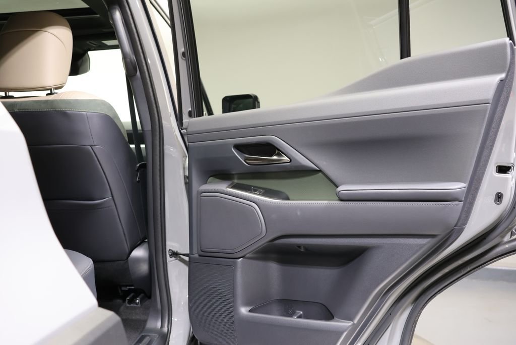 2025 Lexus GX Overtrail - Photo 43