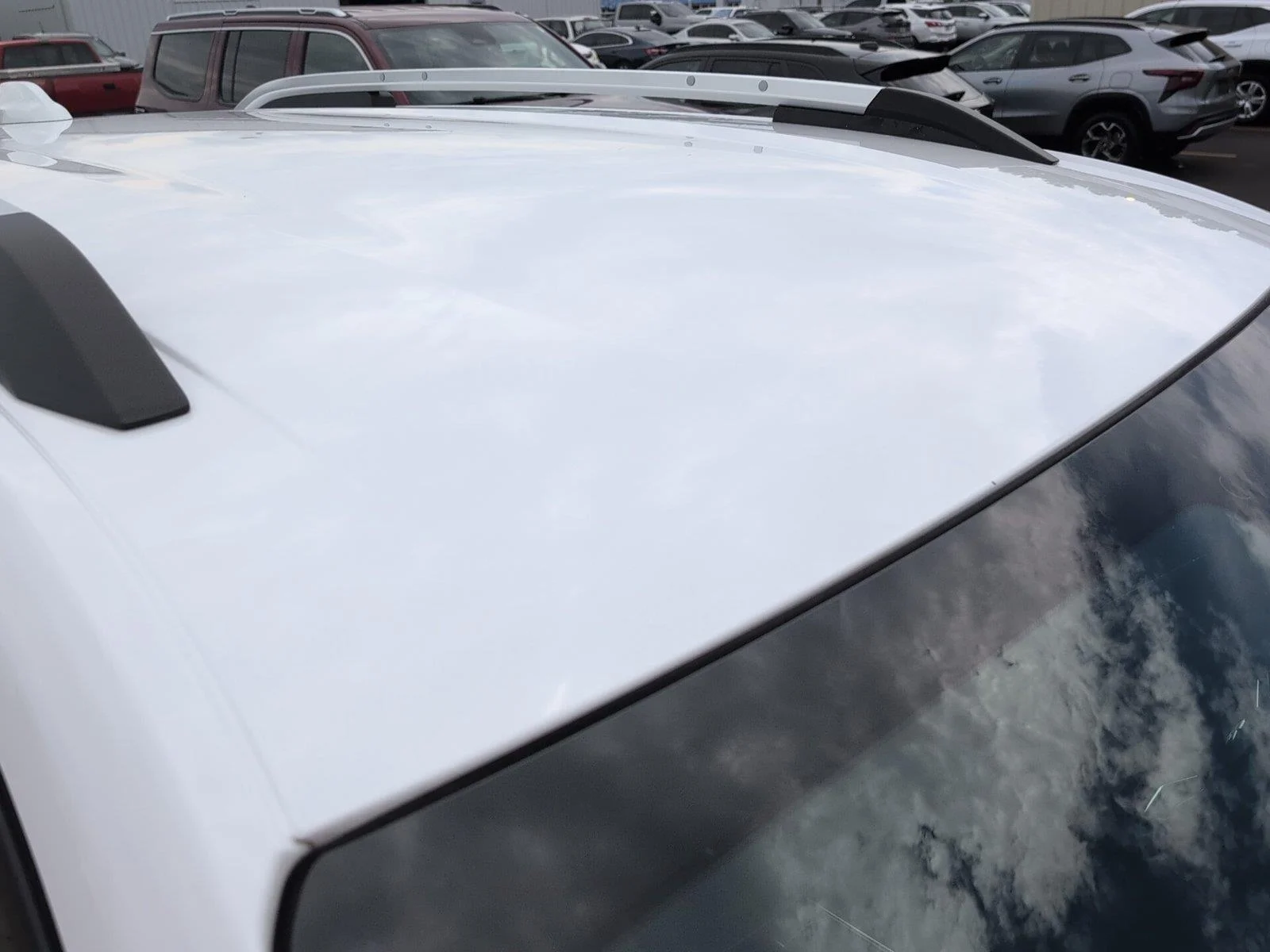 Used 2025 Summit White Chevrolet LT image 40