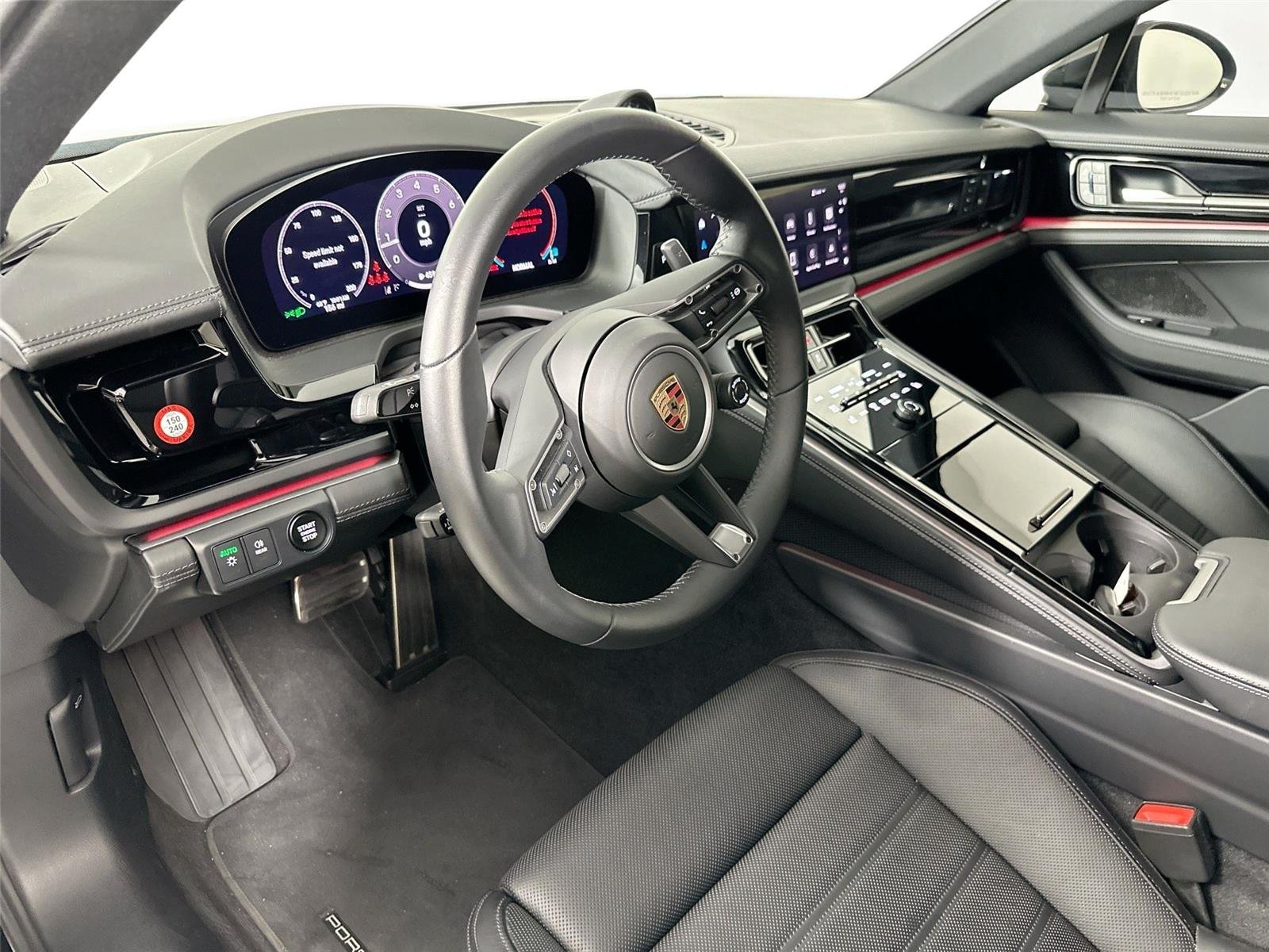 Used 2024 Volcano Grey Metallic Porsche  image 4