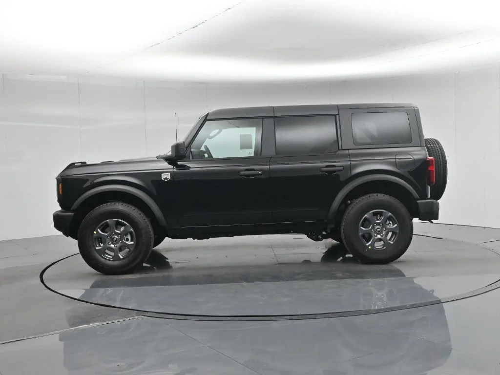 New 2026 Shadow Black Ford Big Bend image 27