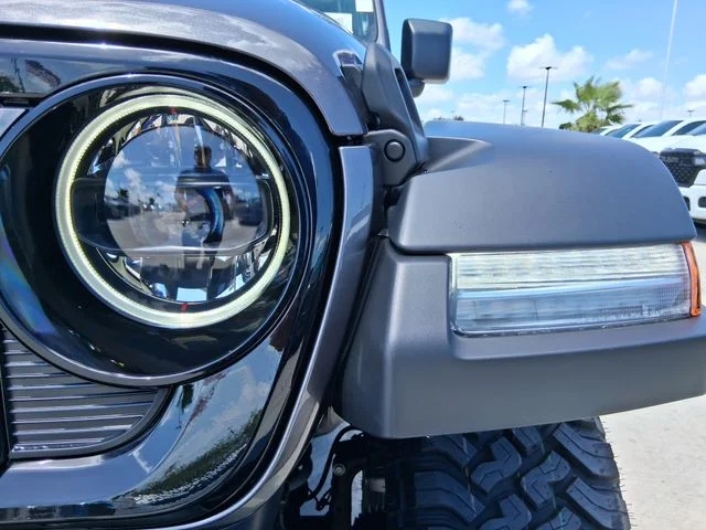 New 2026 Granite Crystal Metallic Clearcoat Jeep Willys image 10