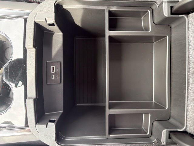 2027 Chevrolet Tahoe RST - Photo 31