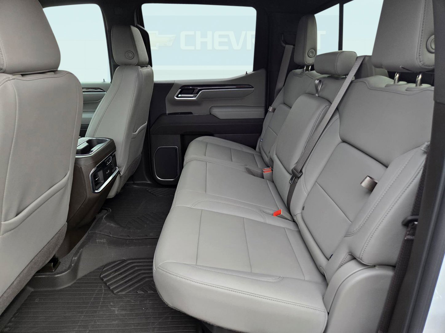 2026 Chevrolet Silverado 1500 LTZ - Photo 16