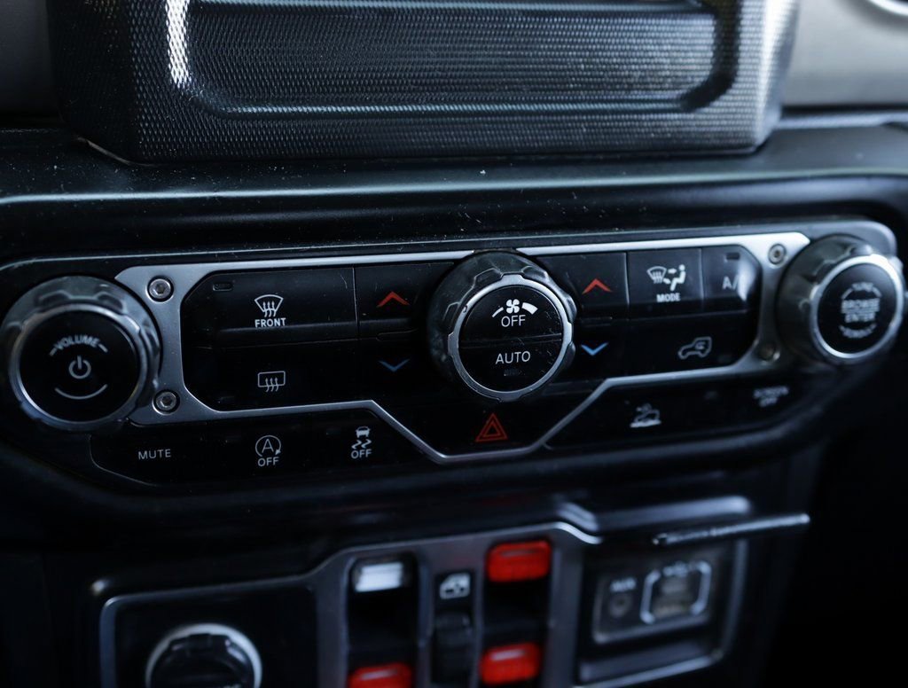 2021 Jeep Gladiator Sport S - Photo 16