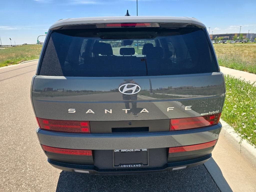 New 2026 Hampton Gray Hyundai SE image 5