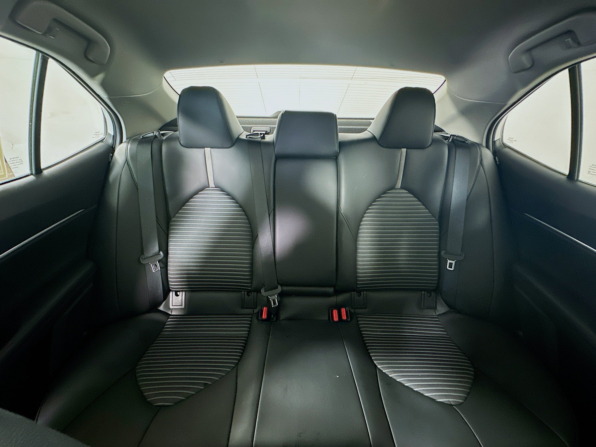 Certified Used 2023 Ice Toyota SE image 30