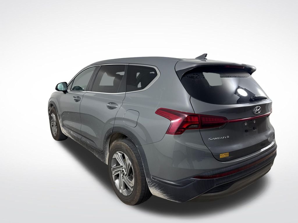Used 2022 Gray Hyundai SE image 6