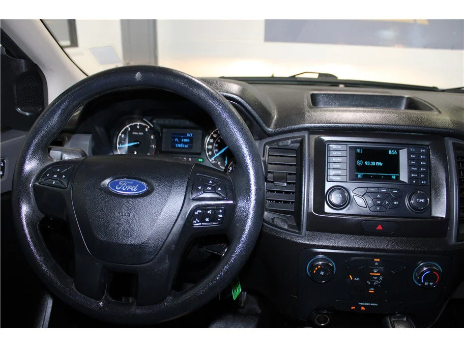 Used 2022 White Ford XL Pickup 4D 5 ft image 31