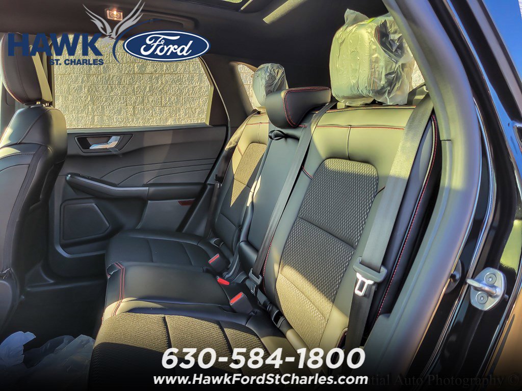New 2026 Agate Black Metallic Ford ST-Line image 10
